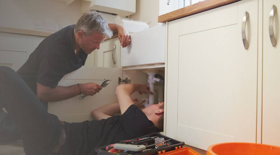 Professional burst pipe repair services in Ferguson, IA